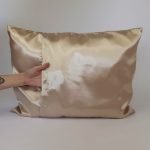 Fronha PEROLA POP  50cm x 65cm | Soulta - Imagem 2