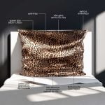 Fronha com ZíPER Oncinha de Cetim Anti Frizz - QUEEN SIZE 55X70 - Imagem 2