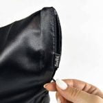 Fronha com ZIPPER Preta de Cetim Anti Frizz - QUEEN SIZE 55X70 - Imagem 3