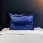 Fronha com ZIPPER Azul Marinho de Cetim Anti Frizz - QUEEN SIZE 55X70 - Imagem 5