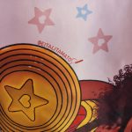 Fronha com ZIPPER Super Menina de Cetim Anti Frizz - QUEEN SIZE 55X70 - Imagem 3